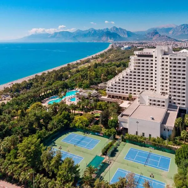 Özkaymak Falez Hotel, hotel v mestu Antalya