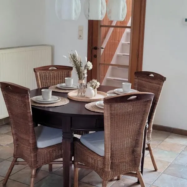 Flo house, hotel em Diksmuide