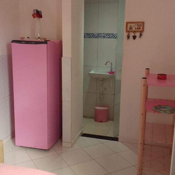 Casa Rosa da Ilha - Suíte Confortável com Ventilador e Jardim - Foto 3