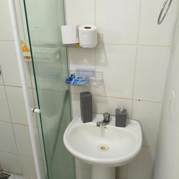 APARTAMENTO COM AR NA SALA e QUARTOS - Foto 3