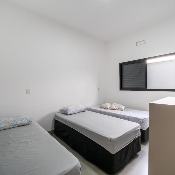 Casa Moderna Completa com Piscina Privativa - Foto 2