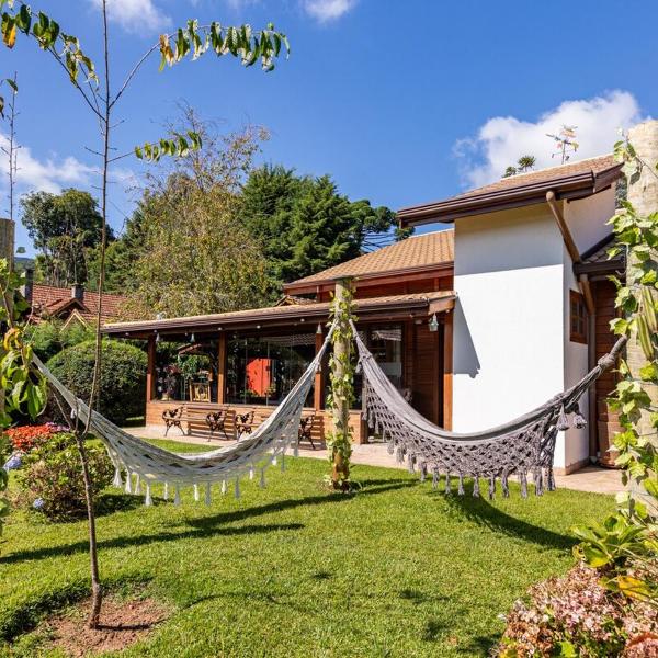 Refúgio de Montanha em Monte Verde para Famílias e Amigos com 4 Suítes