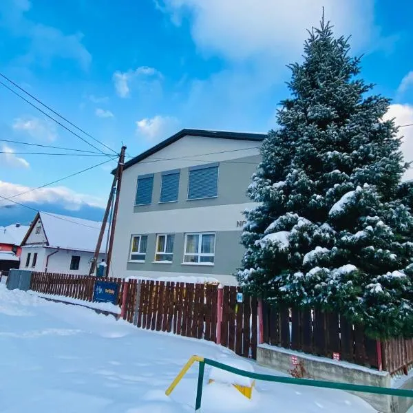 Apartmány SVRČINKY، فندق في ليبتوفسكي ميكولاش