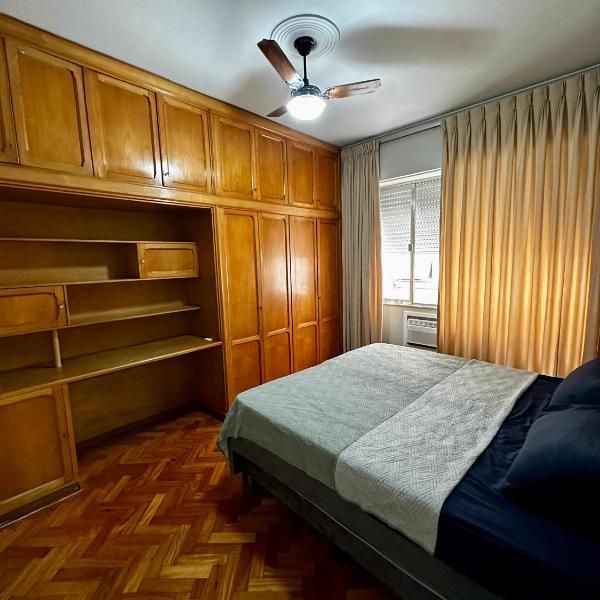 Apartamento 200m da Praia de Copacabana!