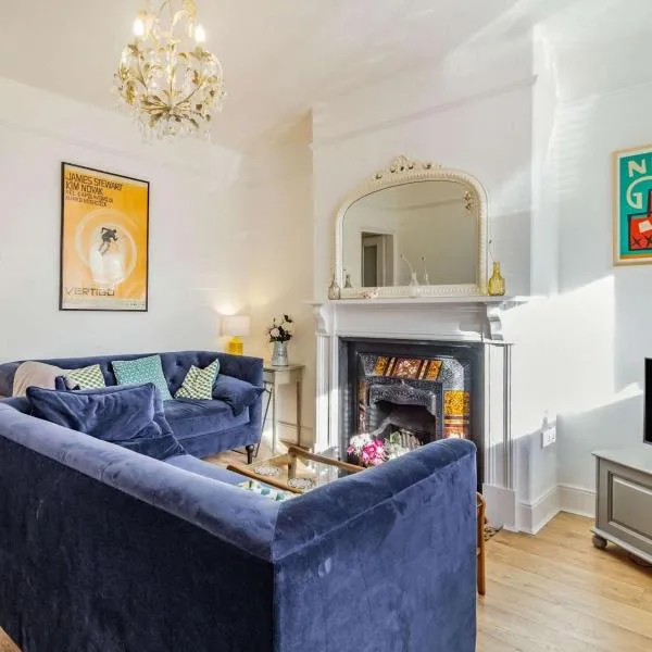 홀트에 위치한 호텔 4 Bed in Holt oc-87148
