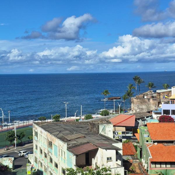 Vista Mar Coração do Rio Vermelho com Camareira - Foto 5