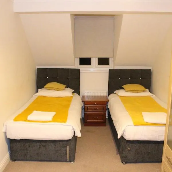 4 Bedroom house, Parking, Wi-Fi, Near Town Centre, hotell i Ipswich