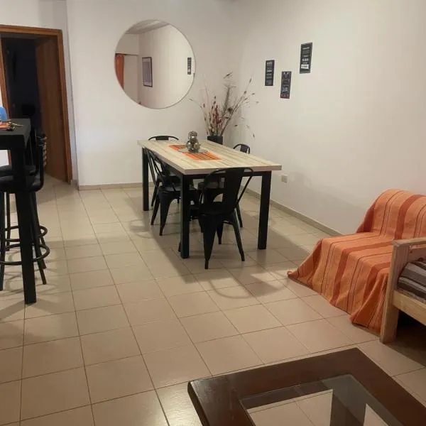 Alonso 540 Departamento, hotell i Río Cuarto