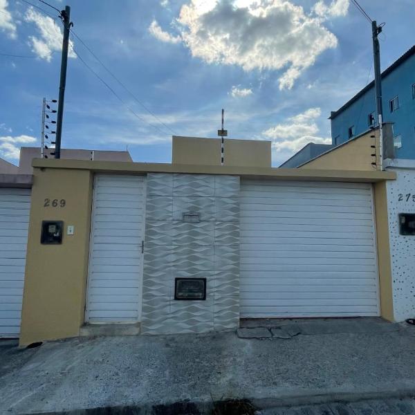 Casa pra próximo ao parque do povo