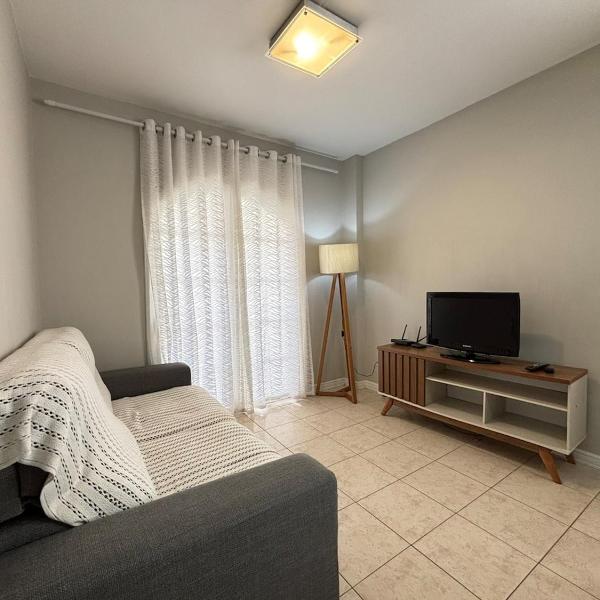 2 Quartos, Garagem e Perto da Praia