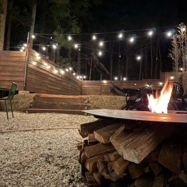 SUGEEZ motel, hotel em Fujikawaguchiko