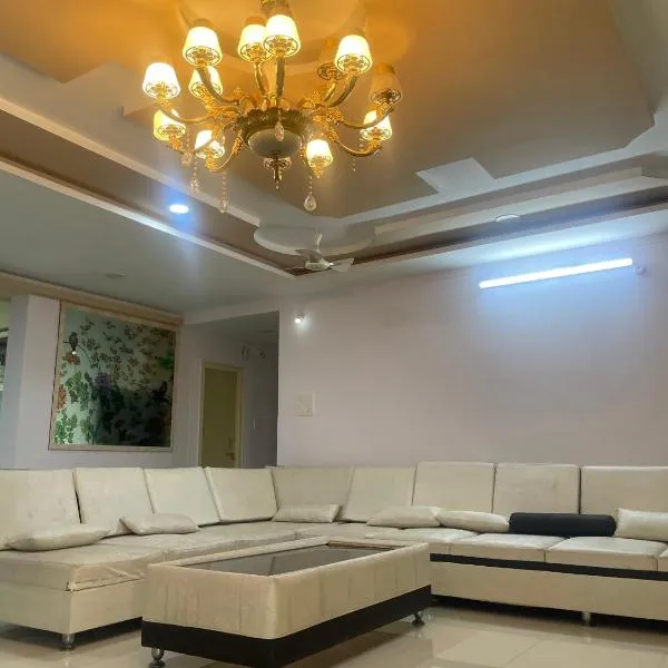 Elysium Inn, хотел в Хидерабад