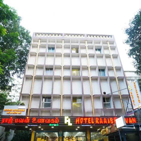 Hotel Raaj Bhaavan, hotell i Chennai