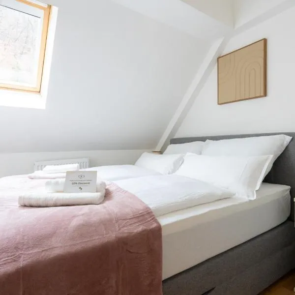 Large - 90m2 - Quiet Maisonette for 10 - 24 I 7 Check-in, hotel a Kapfenberg