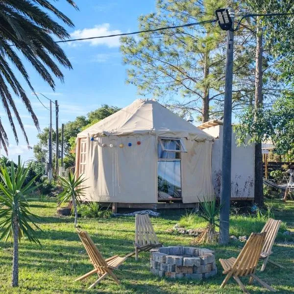 Yurtas Playa San Francisco、ピリアポリスのホテル