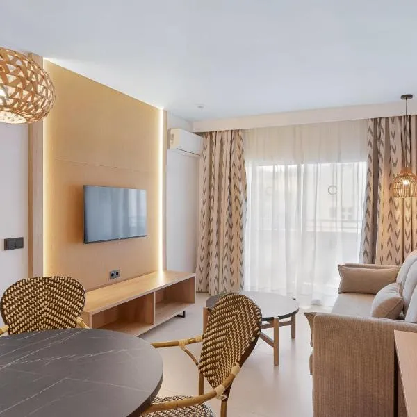 Aparthotel Aquasol, khách sạn ở Palmanova