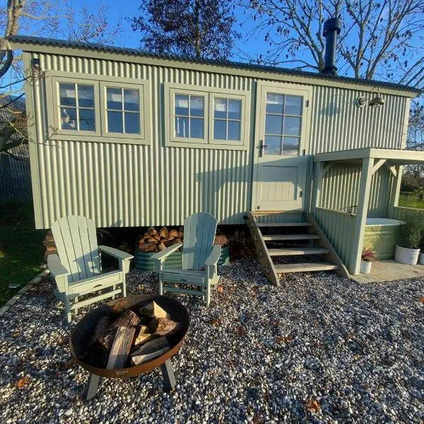 Viesnīca Happy Place Shepherds Hut pilsētā Bishops Tachbrook