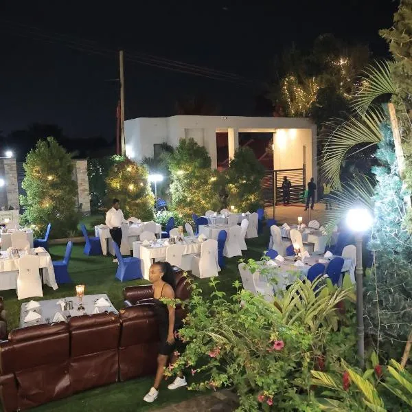 The Mist Hotel Entebbe, hotel di Kampala