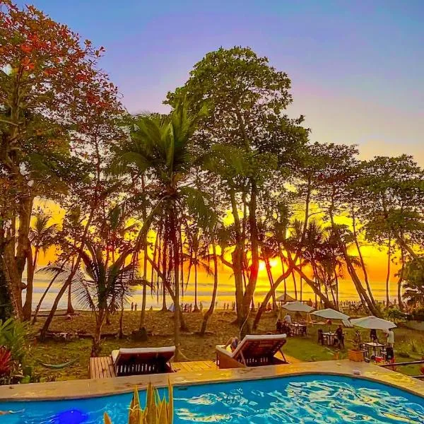 Hotel Beachfront Vista Hermosa, hotel sa Jacó