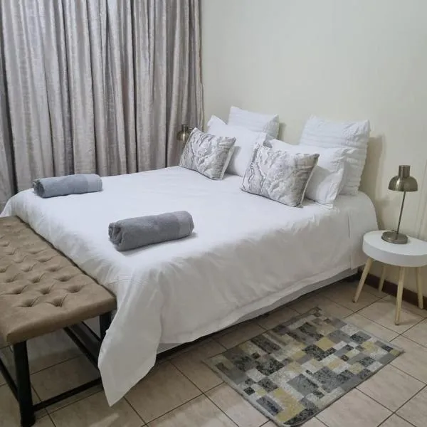 Bulawayo में, होटल Serene Apartment at Arlington with power backup