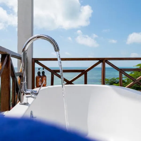 ZAN Ocean Soul Hotel, viešbutis mieste Makunduchi