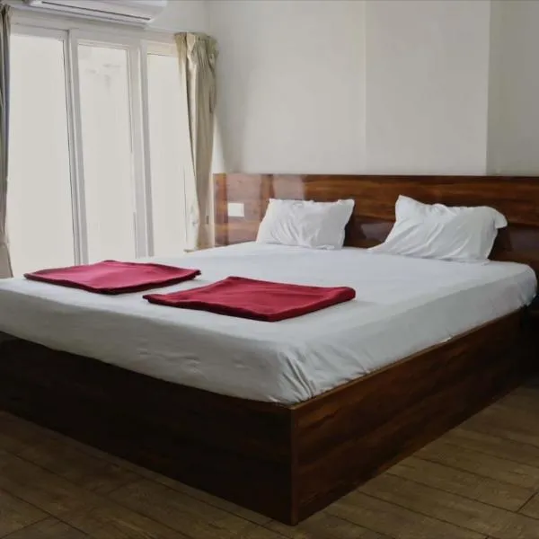 Rams Inn, hotel a Krishnagiri