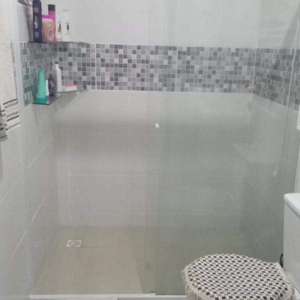 Quarto aconchente em casa na praia do Moçambique - Foto 3