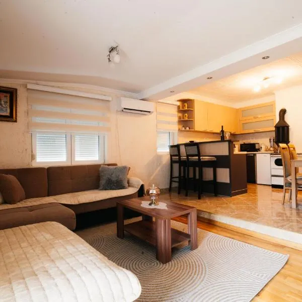 Grahovo Lake, hotel em Čelina