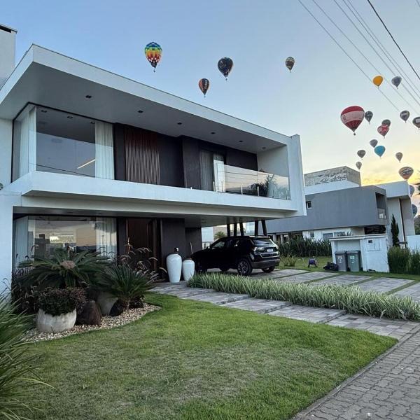 Casa com 3 suítes na Reserva das Aguas