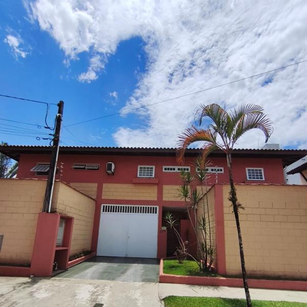 Apartamento aconchegante em Ubatuba no bairro Itaguá - Ar condicionado e Wi-fi