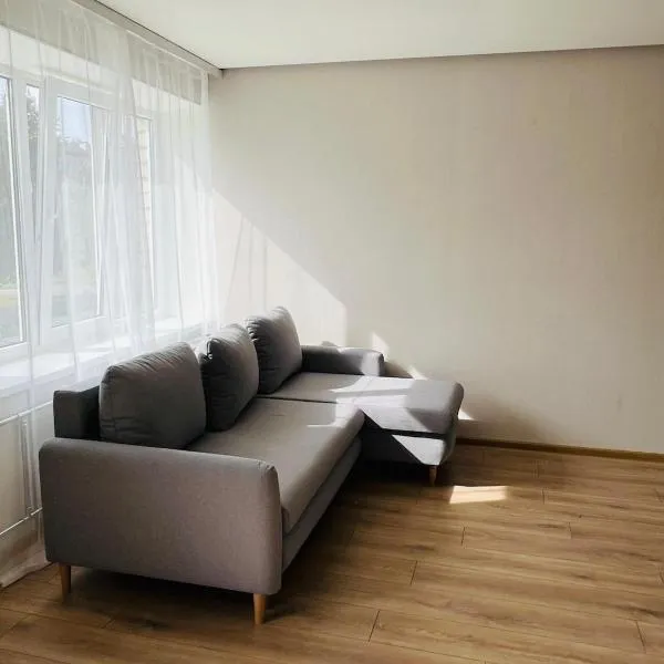 White Sun Apartment, hotel i Aizkraukle