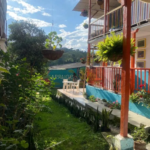Hostal Arraigo casa colonial, Hotel in Santa Rosa de Cabal
