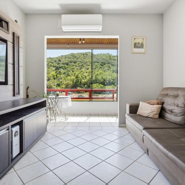 Apartamento a 30 metros do Mar na Praia Brava