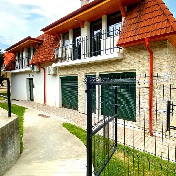 Nillara Apartman, Hotel in Fonyód