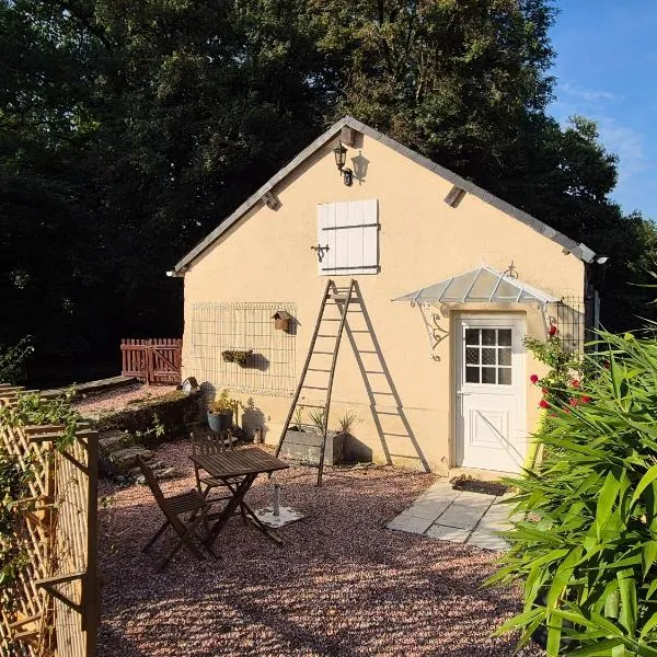 Le Moulin de serres, hotell i Bazoches