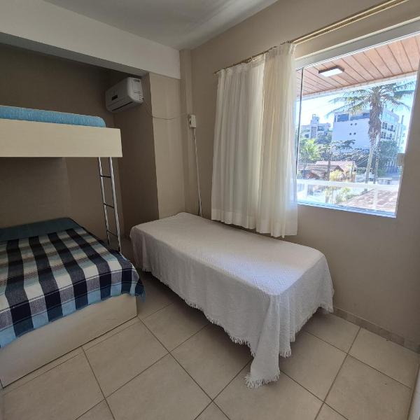 Residencial Atobá - A 240m da praia e mercado, com churrasqueira a carvão - Foto 2