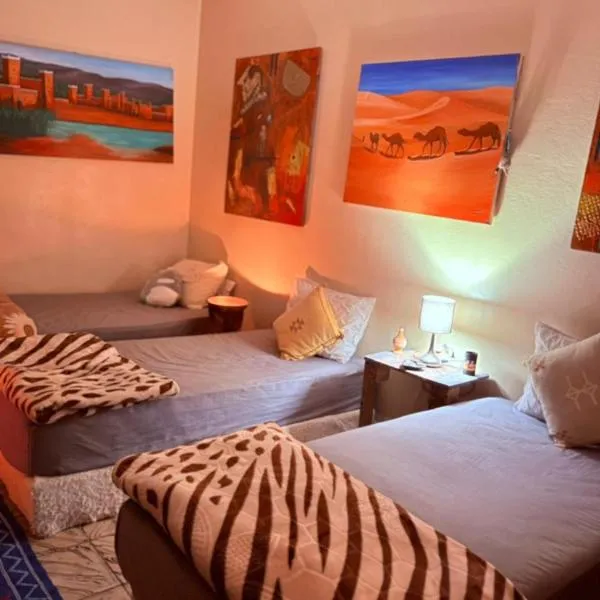 Hostel Laayoune Foum el-oued-El Marsa، فندق في Laayoune