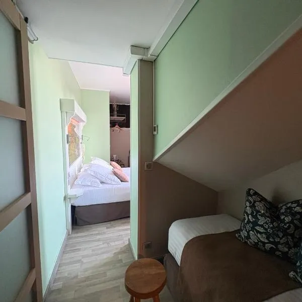 Logis Hôtel- Restaurant Le Relais Guillaume de Normandy-PARKING GRATUIT-Bornes électriques-VUE BAIE TERRASSE-Calme, hotel em Saint-Valery-sur-Somme