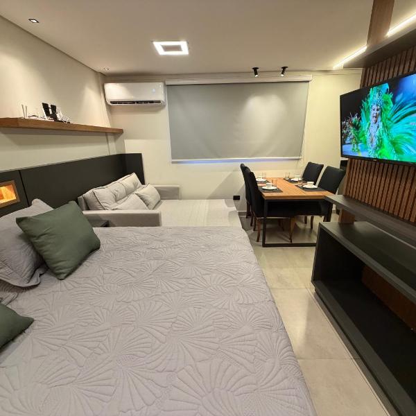 Novo Studio com garagem prox Av das Cataratas