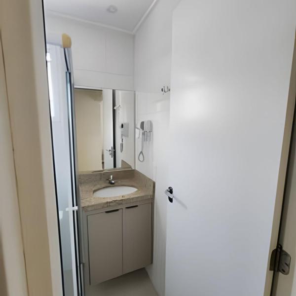 Apartamentos a 250m da Praia das Toninhas - Foto 3