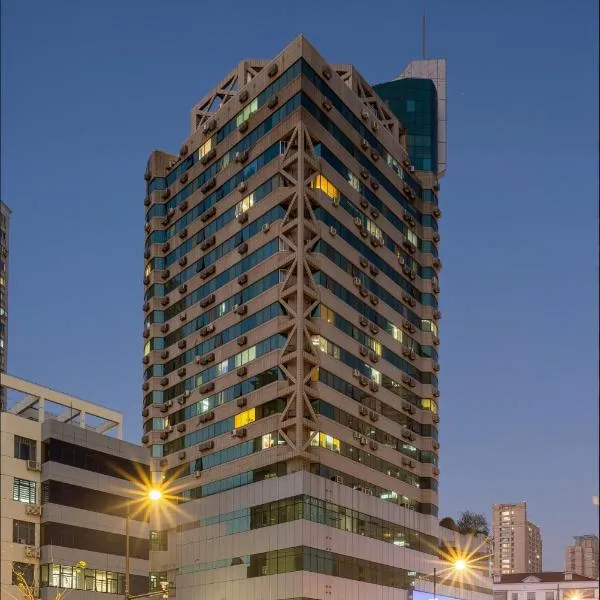 Shanghai Tongrenge Guesthouse, khách sạn ở Thượng Hải