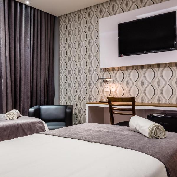 Vox Hotel - Foto 2