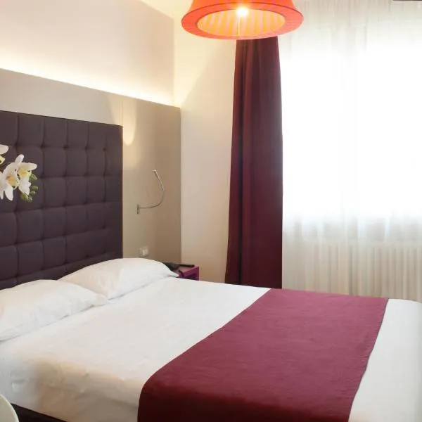 Hotel Milano Palmanova, hotel v Miláne