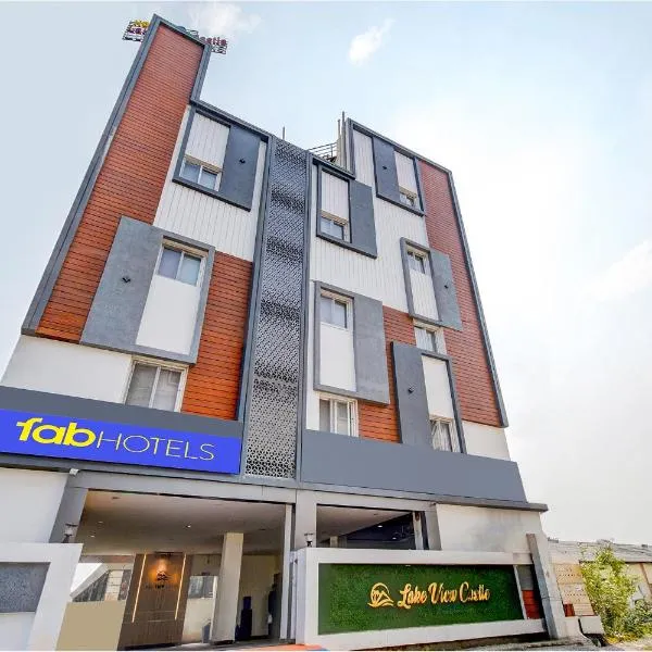 FabHotel Lake View Castle, ξενοδοχείο σε Warangal