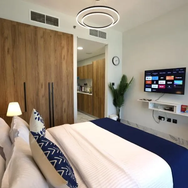 Chic Studio near Cleveland by Central Stay, hotel em Abu Dhabi