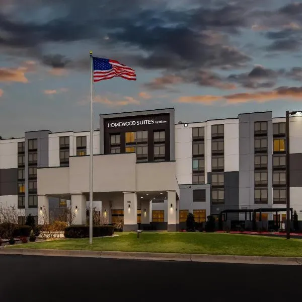 Homewood Suites by Hilton Oklahoma City Airport، فندق في مدينة اوكلاهوما