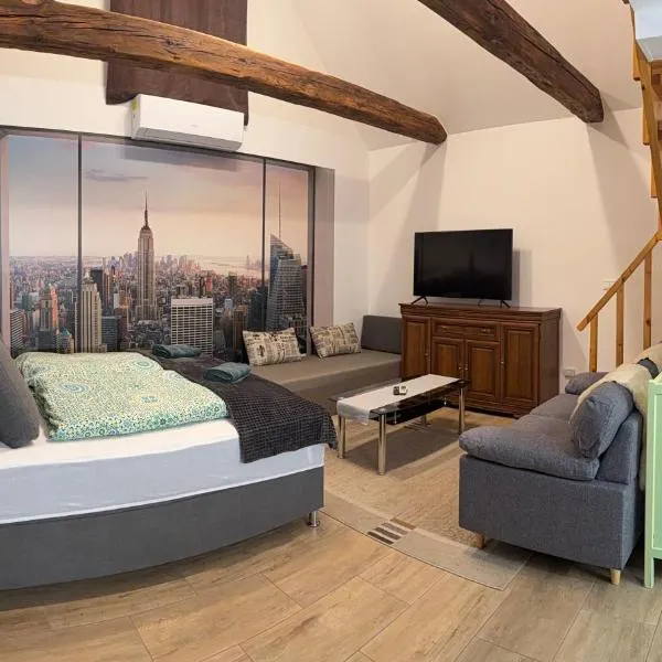 Biró Vendégház – hotel w mieście Sármellék