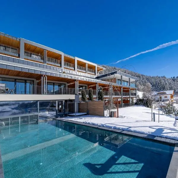 Hotel Avelina: Avelengo şehrinde bir otel