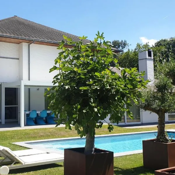 Guesthouse Thibault, hotel em Gistel