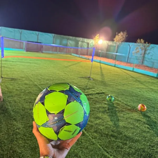 Private farm Pool games Ras alkhaimah, hotelli kohteessa Maghribīyah